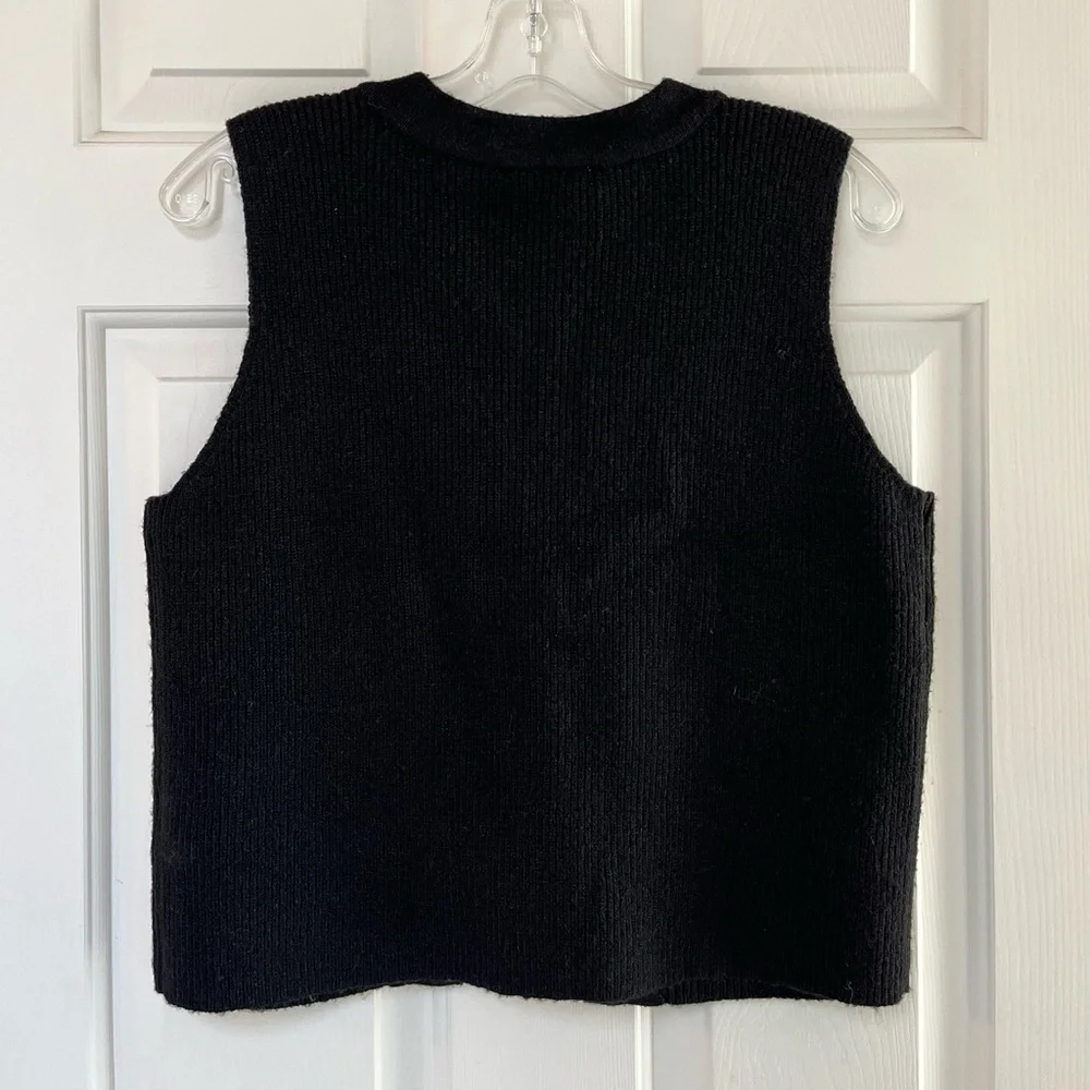SOLD NWT Oak + Fort Black Relaxed Button Front Vest Cardigan M - Picture 9 of 16